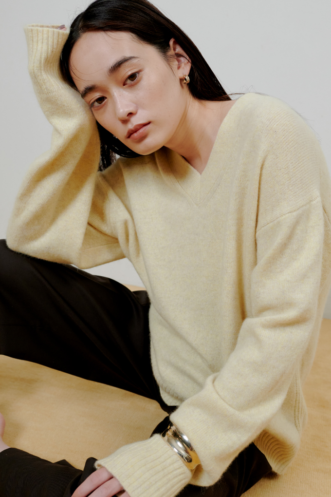 ’25 AUTUMN COLLECTION KNIT KNIT KNIT