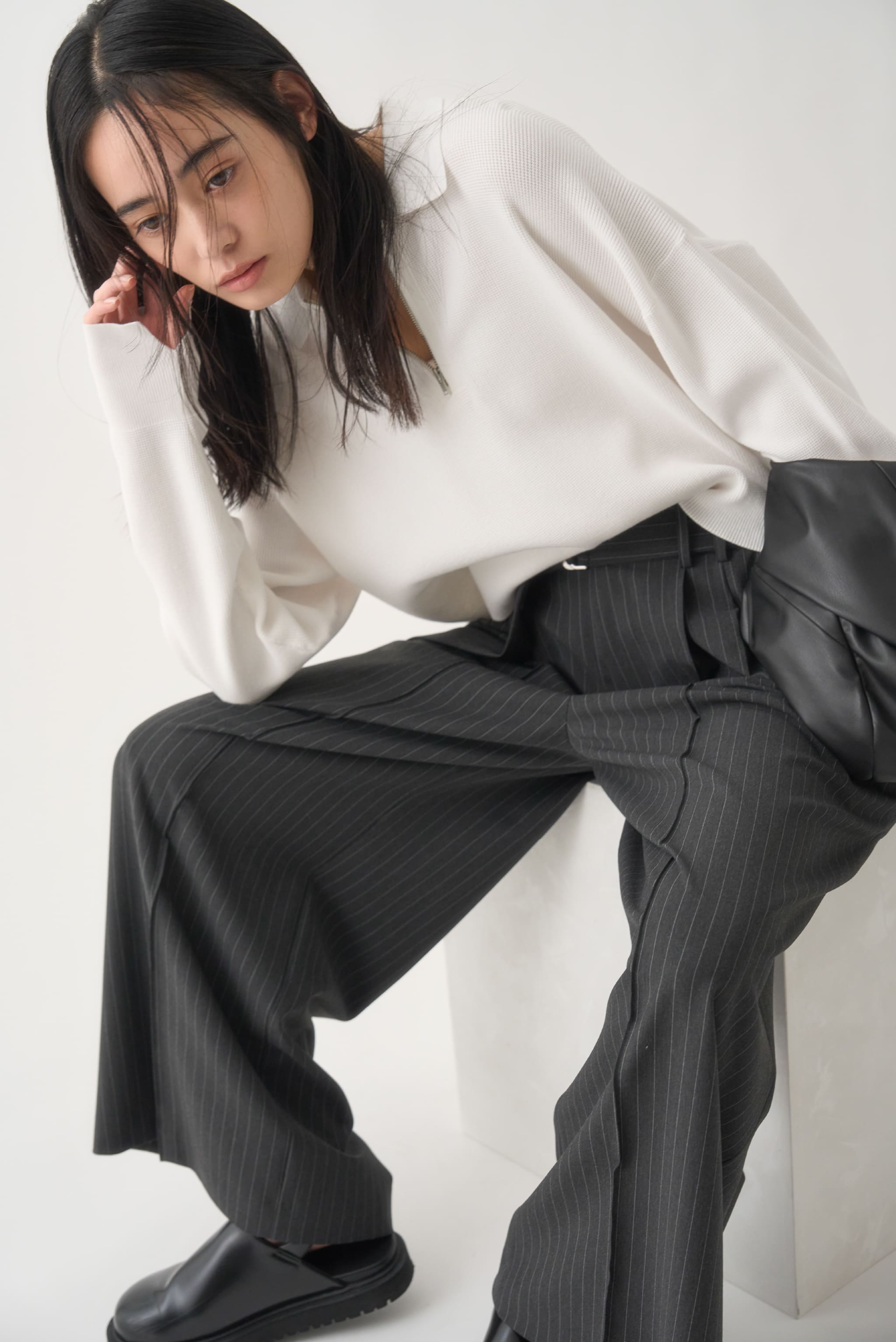 2025 SPRING COLLECTION LOOK BOOK VOL.01
