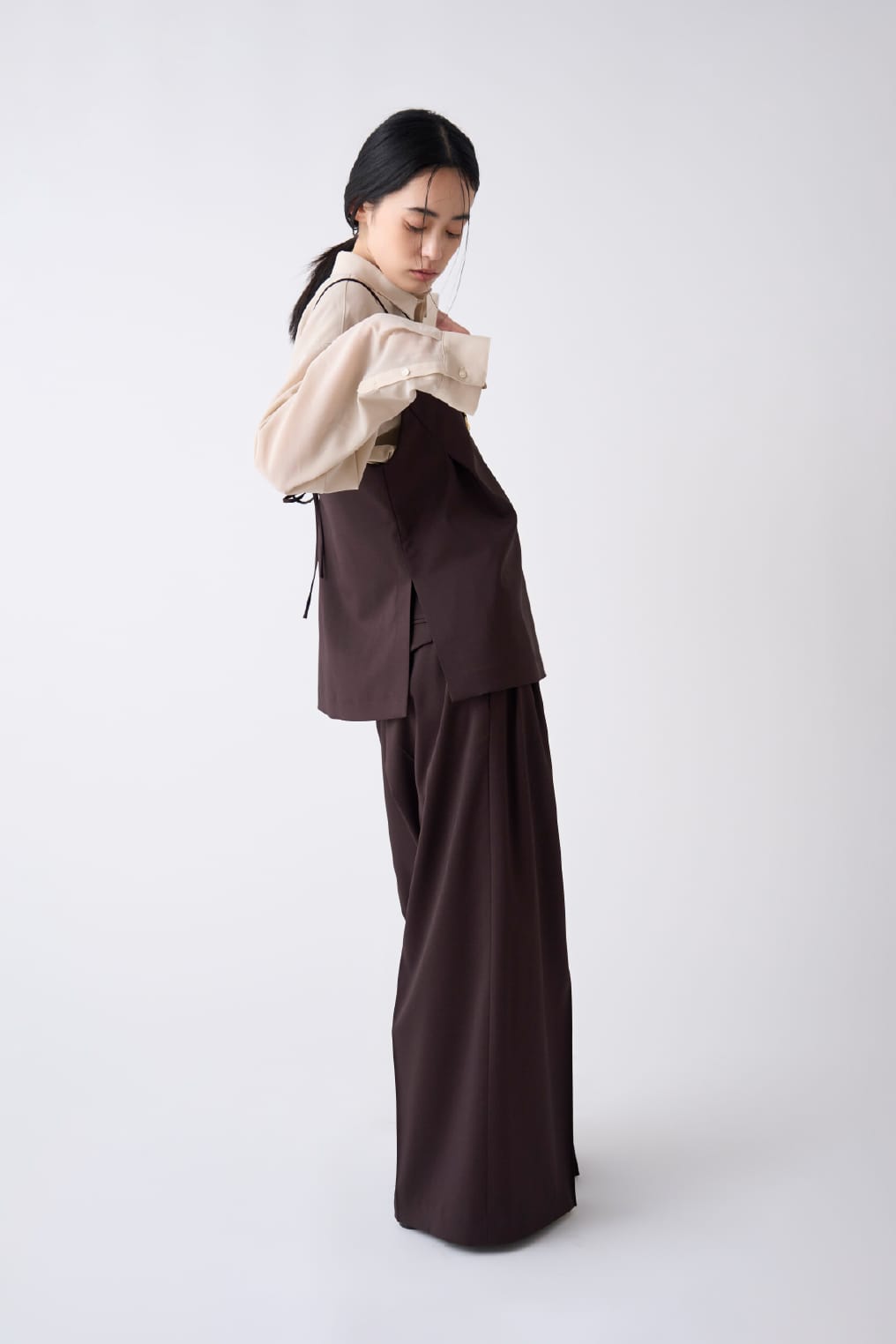 2025 SPRING COLLECTION LOOK BOOK VOL.03