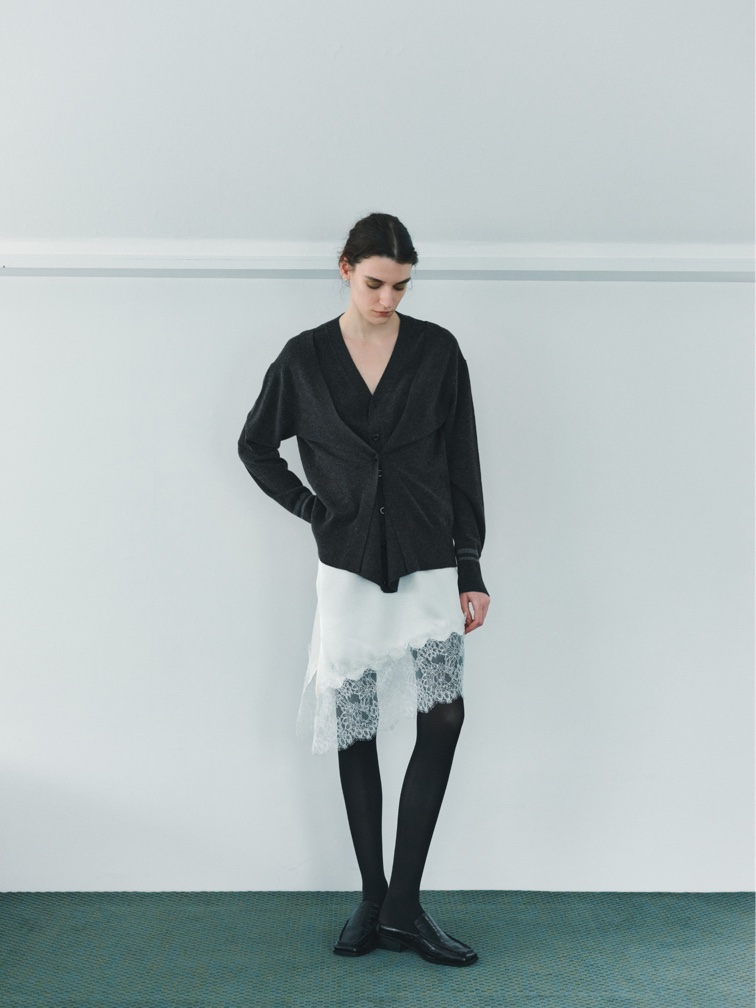 MIESROHE ’26 AUTUMN COLLECTION LOOK 02 別カット