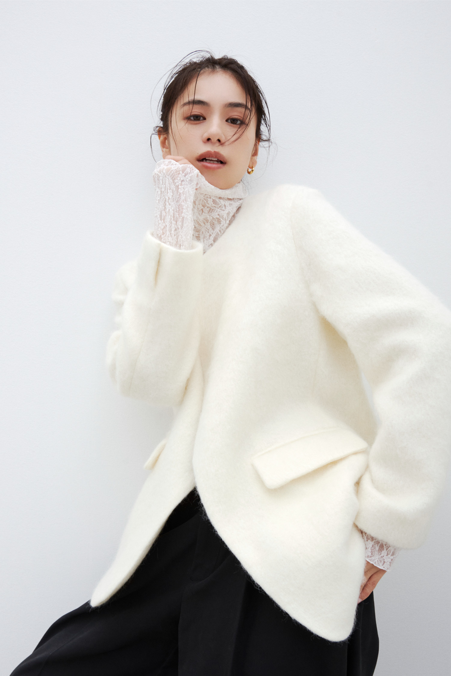 MIESROHE starring Harumi Sato